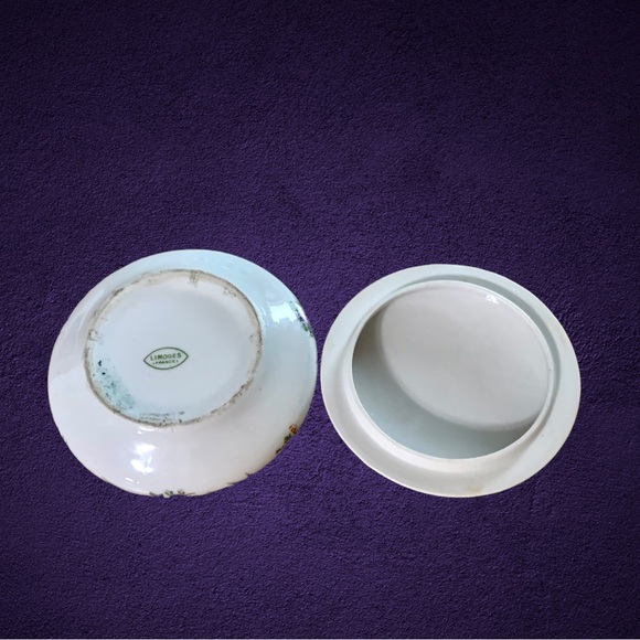 Limoges Large Rose Floral Bouquet Sphere Round Trinket Keepsake Jewelry Box - Picture 8 of 12